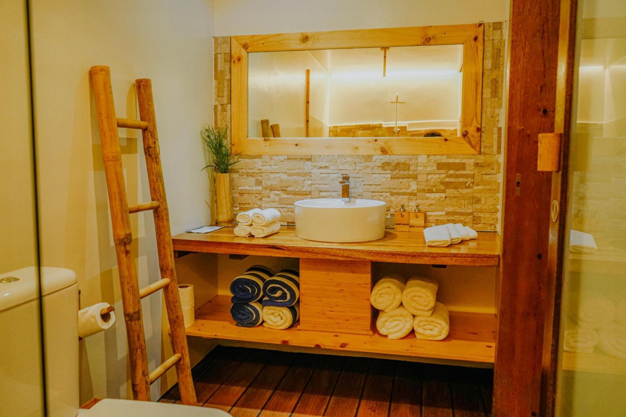 Hotel Ecoboo Maldives Thinadhoo  Esterno foto